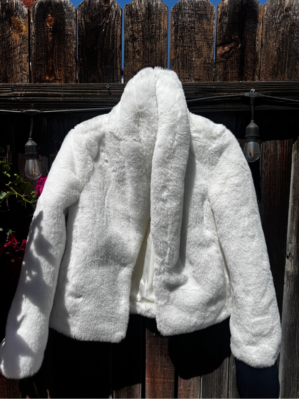 Inc faux fur white coat small